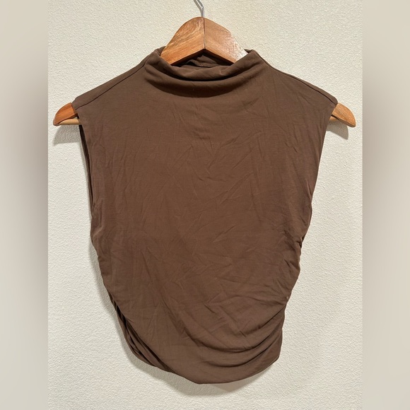 OGL Rouched Mock-neck Tank - Picture 2 of 4